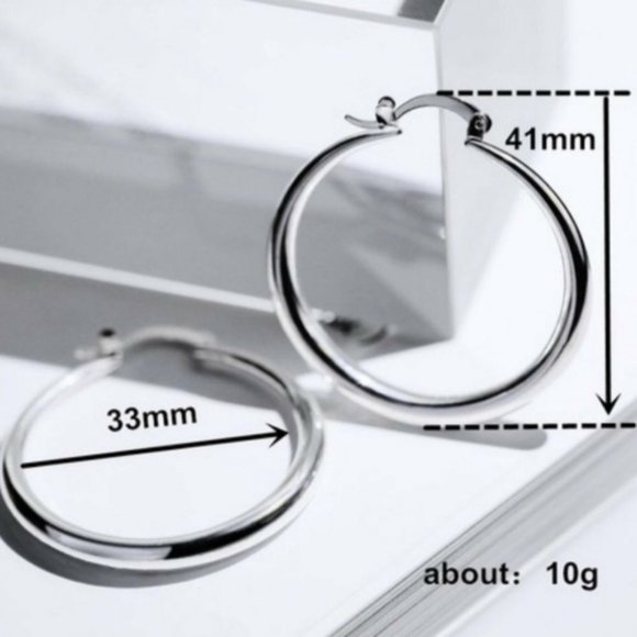 “New 18k White Gold 1.5” Roud Hoop Earrings” - Picture 2 of 3